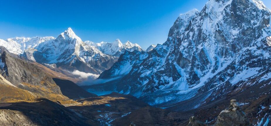 Cho La pass in Everest Three Passes Trek