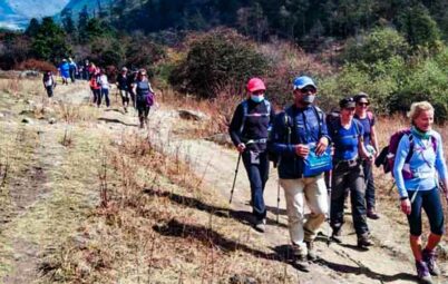 Group Join Trekking